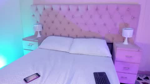 Snapshot of mattthompsonn chatting on October 2025 09:37:01 PM Matt online show from October 2025 09:37:01 PM