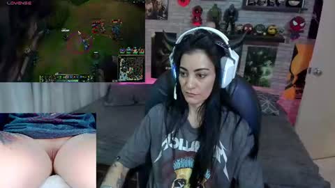 Snapshot of mature_gamer chatting on June 2026 01:56:01 PM Nath online show from June 2026 01:56:01 PM