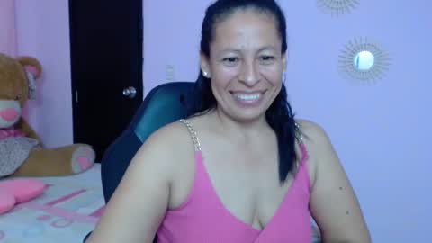 Martina online show from February 2025 06:43:01 AM
