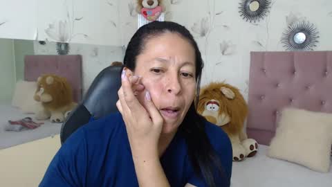 Martina online show from February 2025 06:55:01 PM