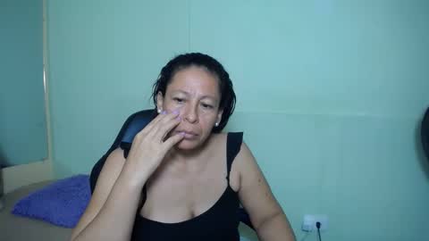 Martina online show from February 2025 10:04:01 AM