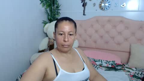 Martina online show from September 2025 10:57:02 PM