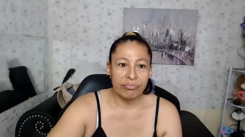 Snapshot of mature_martina_ chatting on July 2026 09:28:02 PM Martina online show from July 2026 09:28:02 PM