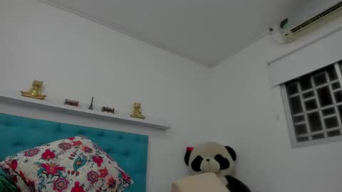 Snapshot of mature_sexylove chatting on February 2025 04:52:02 AM mature_sexylove online show from February 2025 04:52:02 AM