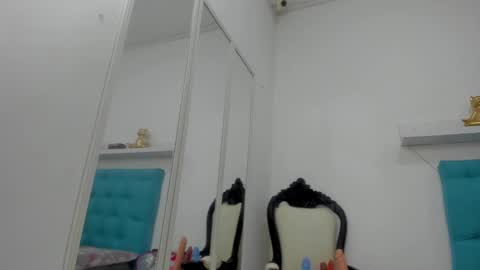 Snapshot of mature_sexylove chatting on March 2025 03:45:01 AM mature_sexylove online show from March 2025 03:45:01 AM