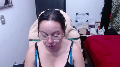 Sonia online show from November 2025 09:48:01 PM