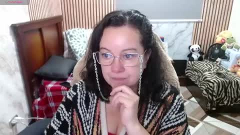 Sonia online show from April 2026 04:03:01 PM