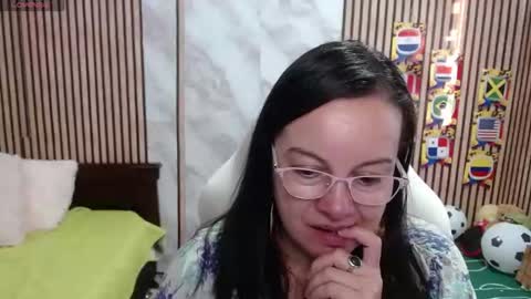 Snapshot of mature_wolf chatting on July 2026 10:56:01 PM Sonia online show from July 2026 10:56:01 PM