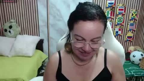 Snapshot of mature_wolf chatting on July 2026 05:17:02 PM Sonia online show from July 2026 05:17:02 PM