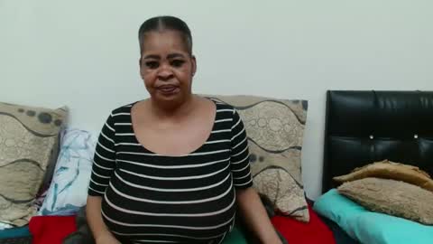 QUEEN online show from May 2026 01:17:02 PM
