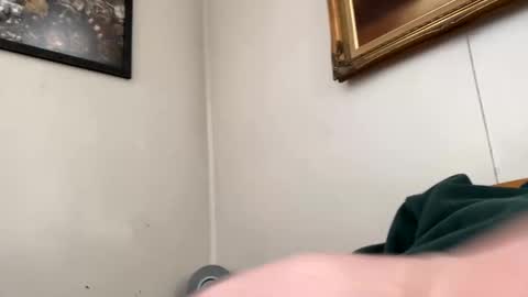 Snapshot of maturejerky chatting on February 2025 05:51:02 PM maturejerky online show from February 2025 05:51:02 PM