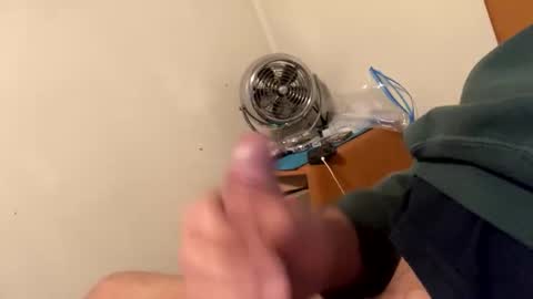 Snapshot of maturejerky chatting on October 2025 09:15:01 PM maturejerky online show from October 2025 09:15:01 PM