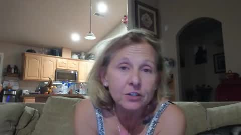 JustUs online show from December 2025 05:27:02 AM