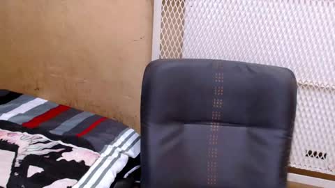Snapshot of maturenesh chatting on June 2026 06:48:02 AM maturenesh online show from June 2026 06:48:02 AM