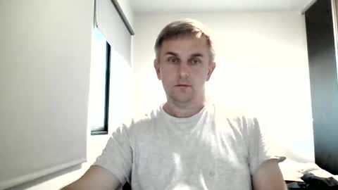 Snapshot of matureontheedge chatting on June 2026 05:35:02 PM matureontheedge online show from June 2026 05:35:02 PM