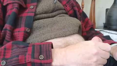 Snapshot of maturestrokervt chatting on February 2025 06:10:01 PM MatureStroker online show from February 2025 06:10:01 PM