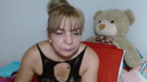 Snapshot of maturetigress4c chatting on December 2024 06:53:01 PM Cecilia online show from December 2024 06:53:01 PM