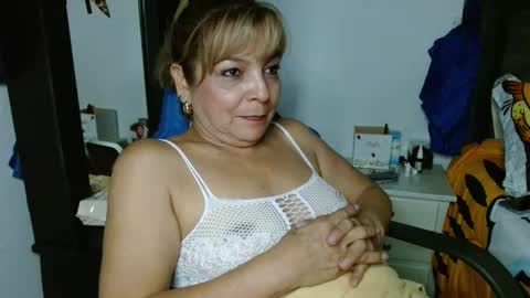 Snapshot of maturetigress4c chatting on October 2025 10:09:01 PM Cecilia online show from October 2025 10:09:01 PM