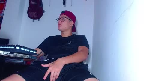 maty219 online show from November 2025 12:49:01 PM