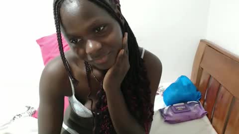 Snapshot of maui_001 chatting on November 2025 09:09:02 AM moh online show from November 2025 09:09:02 AM