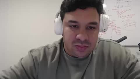 mauro656 online show from October 2025 08:29:02 PM