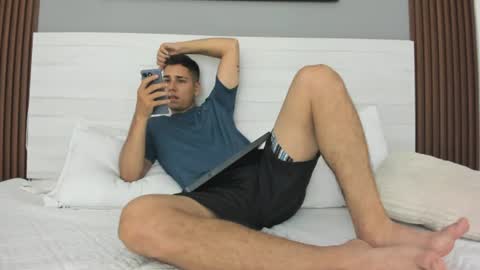 mauro_boy online show from June 2026 07:03:02 PM
