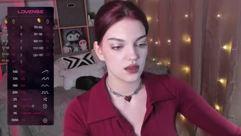 Mavis online show from December 2024 09:17:02 PM