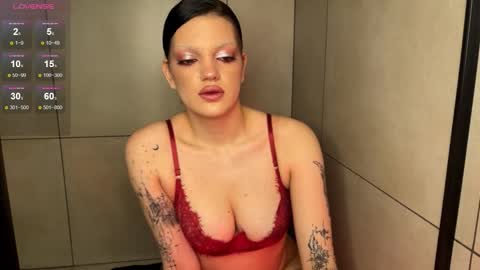 Mavis online show from February 2026 10:03:02 PM