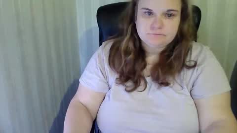 Snapshot of mavka2025 chatting on December 2025 02:34:01 PM Mavka2025 online show from December 2025 02:34:01 PM