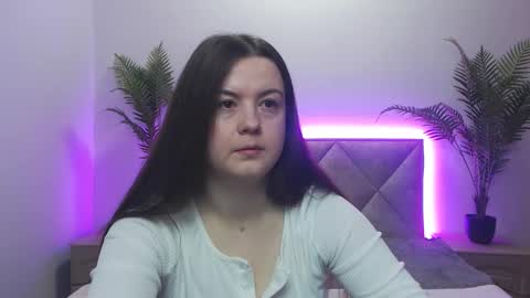 MavkaCute online show from November 2025 07:07:02 PM