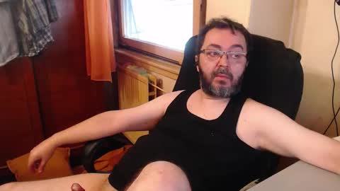 Max online show from September 2025 06:02:02 AM