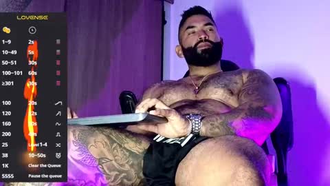 max__prada online show from October 2025 02:11:01 AM