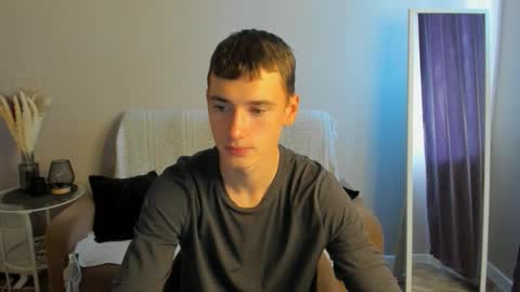 Max online show from September 2025 05:53:02 AM