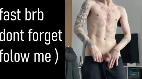 Max Gen with tats 24years  And Ethan without tats 20 years online show from February 2025 04:20:02 PM