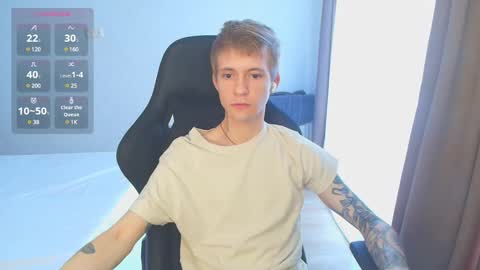 Max Gen with tats 24years  And Ethan without tats 20 years online show from March 2025 11:33:01 AM