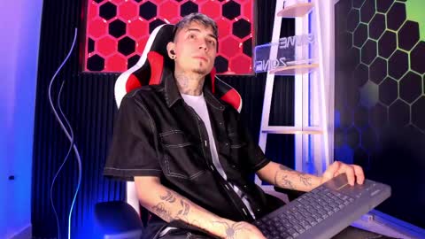 Max online show from April 2026 03:35:01 AM