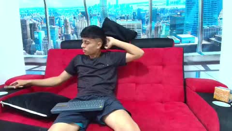 Snapshot of max_latin_ chatting on January 2025 11:34:01 AM max_latin_ online show from January 2025 11:34:01 AM