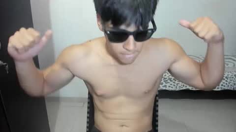 Snapshot of max_miller66 chatting on November 2025 06:09:02 PM Max online show from November 2025 06:09:02 PM