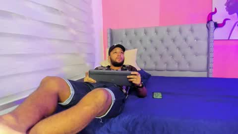 max_sexyhot26 online show from January 2025 03:01:01 AM