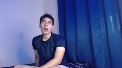 Snapshot of max_snow1616 chatting on November 2025 07:39:02 PM max_snow1616 online show from November 2025 07:39:02 PM