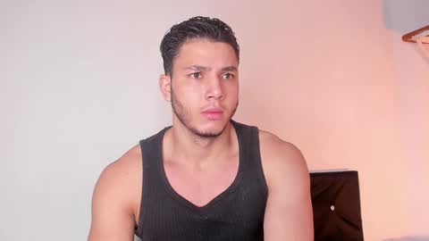 Snapshot of max_valiant chatting on September 2025 08:47:02 AM max online show from September 2025 08:47:02 AM