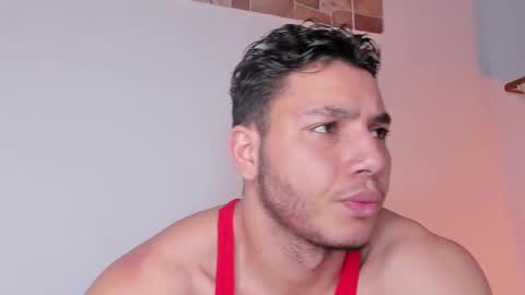 Snapshot of max_valiant chatting on September 2025 11:42:01 AM max online show from September 2025 11:42:01 AM