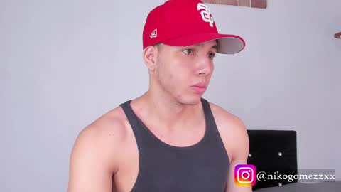 Snapshot of max_valiant chatting on September 2025 07:08:02 PM max online show from September 2025 07:08:02 PM