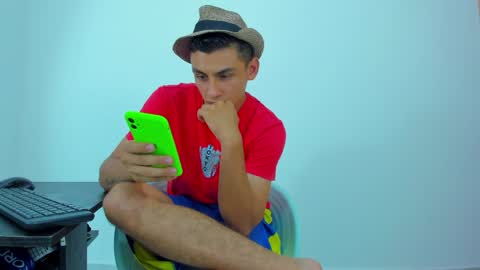 MAX     online show from June 2026 05:20:01 AM