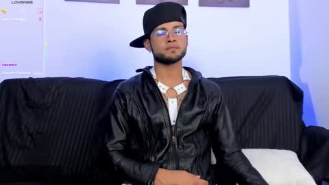 Snapshot of maxconor1 chatting on March 2026 11:14:01 AM Max Conor online show from March 2026 11:14:01 AM