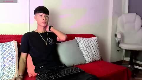 Snapshot of maxfont chatting on October 2025 07:12:02 PM maxfont online show from October 2025 07:12:02 PM