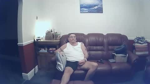 MAX online show from December 2024 09:28:02 PM