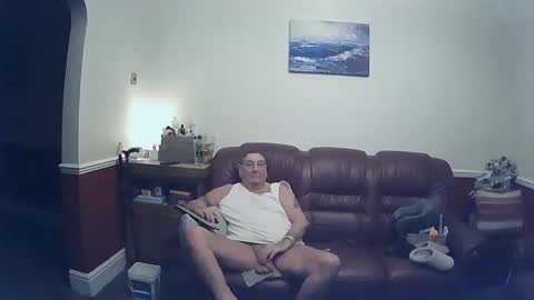 MAX online show from January 2025 12:11:01 AM