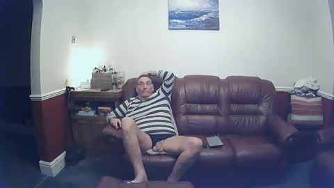 MAX online show from January 2025 10:13:01 PM