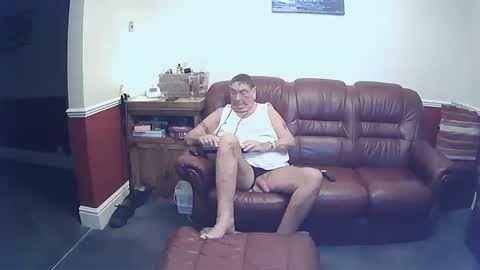 MAX online show from January 2025 09:41:01 PM